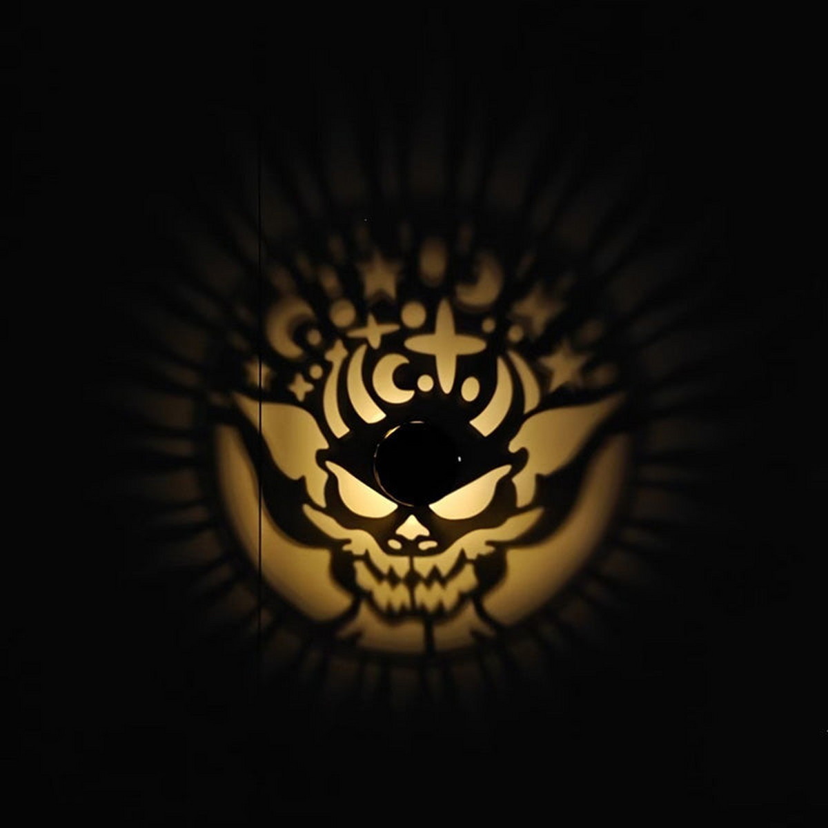 Decorative Wall Light: Festive Light Patterns, IP65, Auto-On At Night